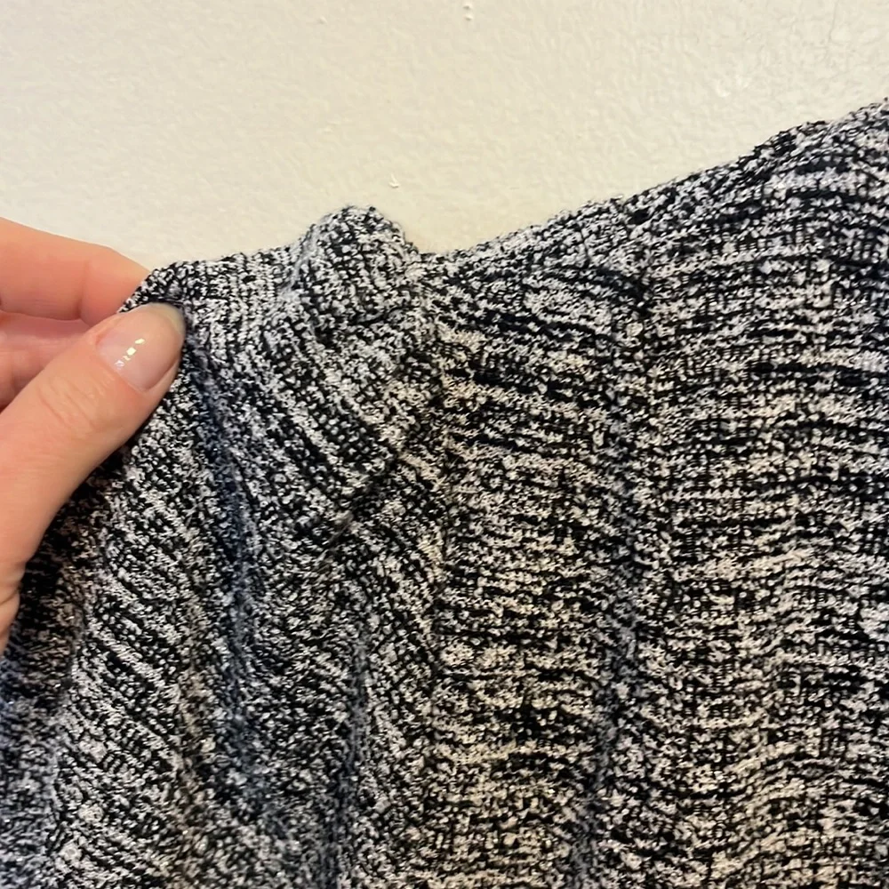 Banana Republic Blazer Front Zip Black & Silver Size Medium - Picture 6 of 7